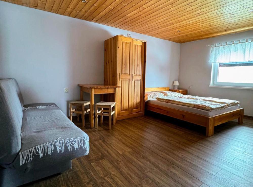 Horska Chata Severka Dolni Lomna Exterior photo